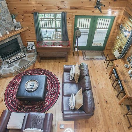 Tree Top Lodge - Gorgeous Lake Cabin With Hot Tub & Magnificent Views Of Forests And Mountains! Cabin Butler Exterior foto