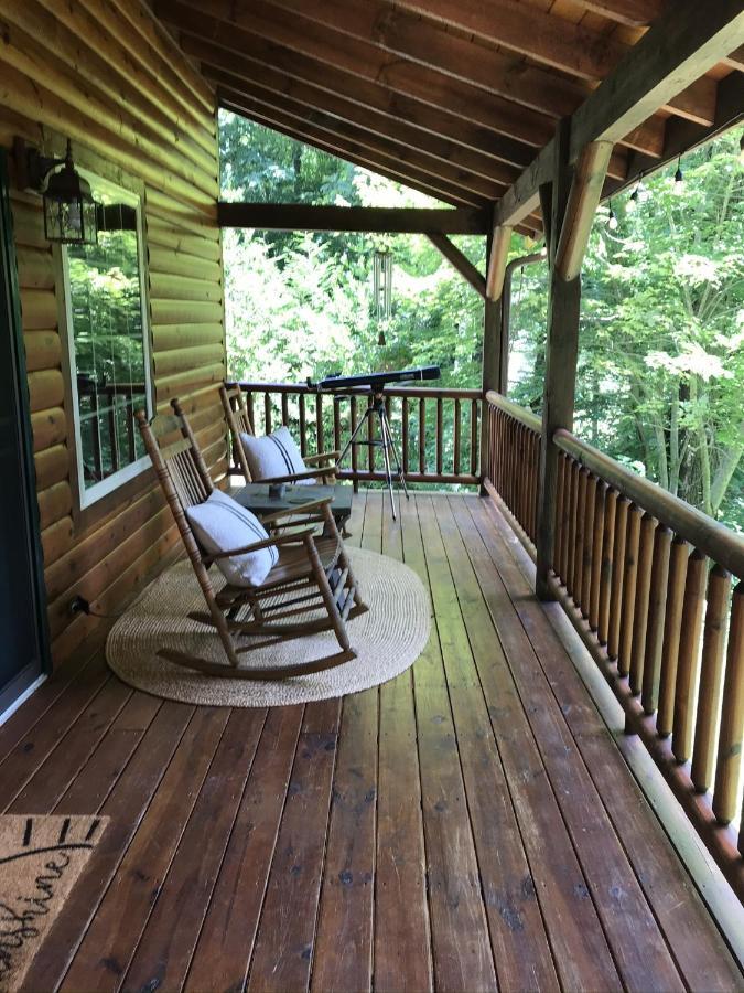 Tree Top Lodge - Gorgeous Lake Cabin With Hot Tub & Magnificent Views Of Forests And Mountains! Cabin Butler Exterior foto